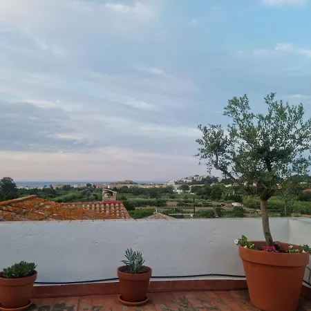 Amb Encant I Estil Mediterrani En Zona Tranquilla De Llanca I Amb Terrassa Exterior photo