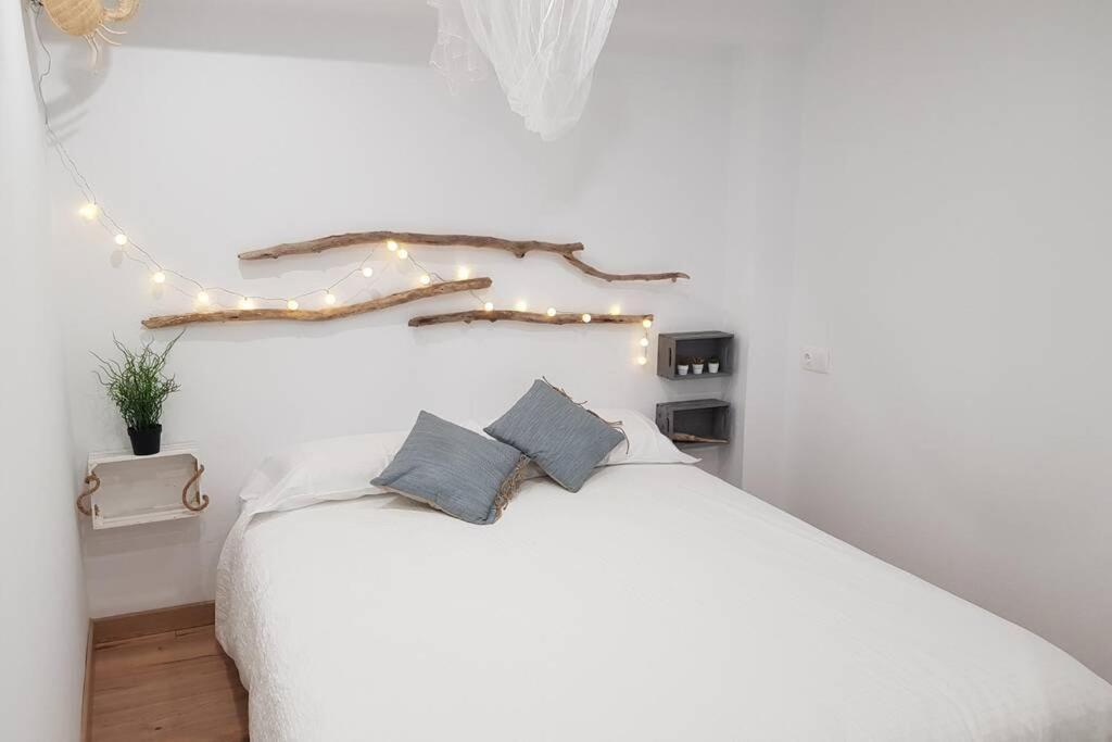 Apartment Amb Encant I Estil Mediterrani En Zona Tranquilla De I Amb Terrassa Llanca