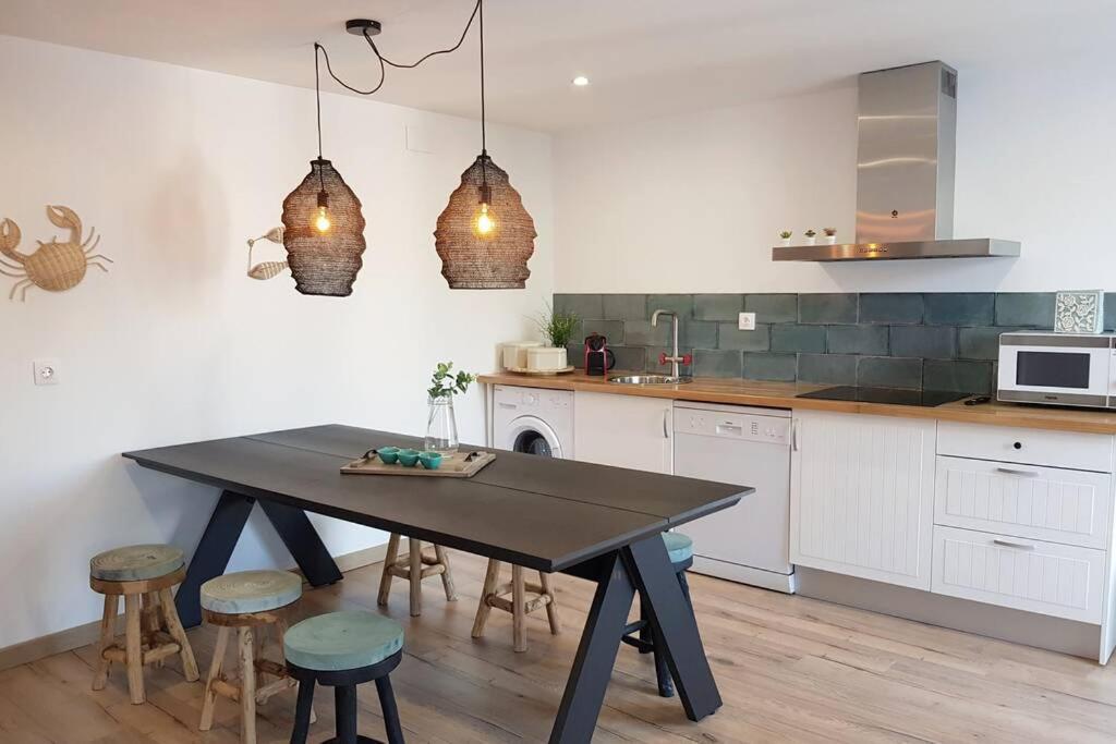 Amb Encant I Estil Mediterrani En Zona Tranquilla De I Amb Terrassa Apartment Llanca